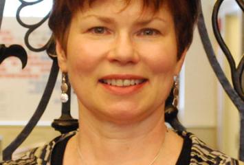 Pam Guye Holland