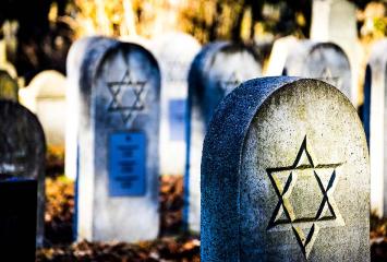 Gravestones with star of David