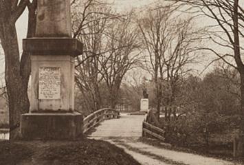 Revolution-era gravestone