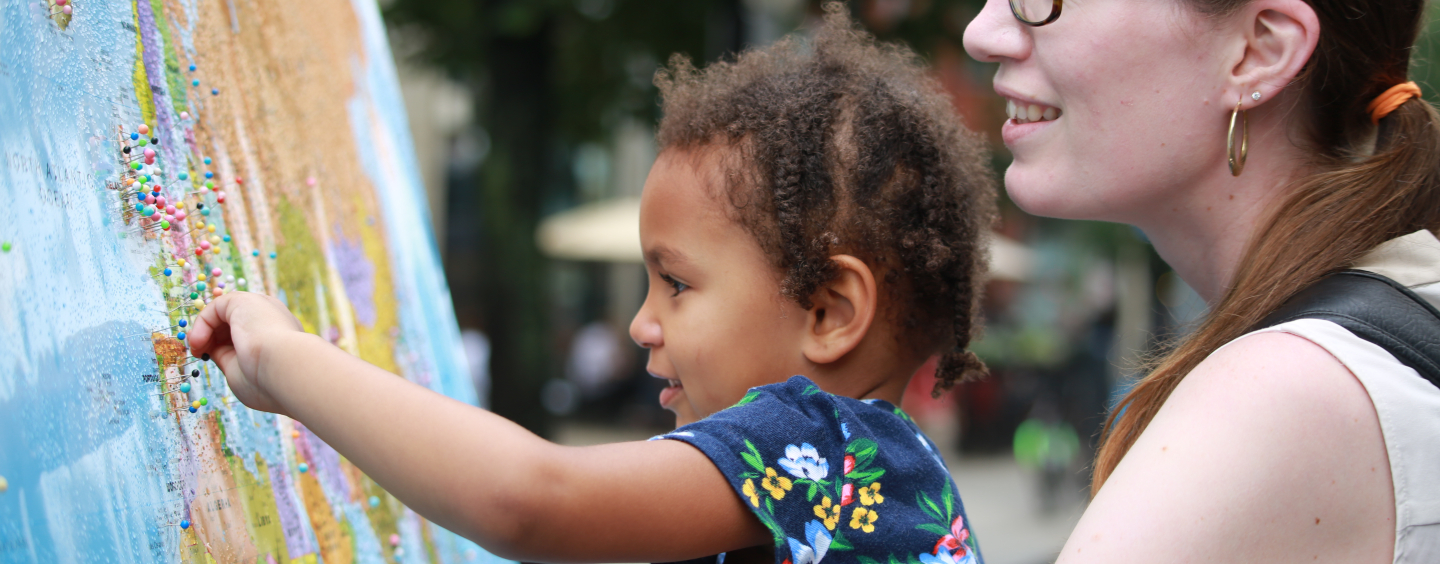 Child pinning location to map