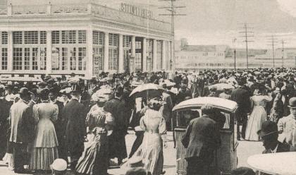 New Jersey Research: Four Centuries of History and Genealogy people on the boardwalk in Atlantic City, New Jersey