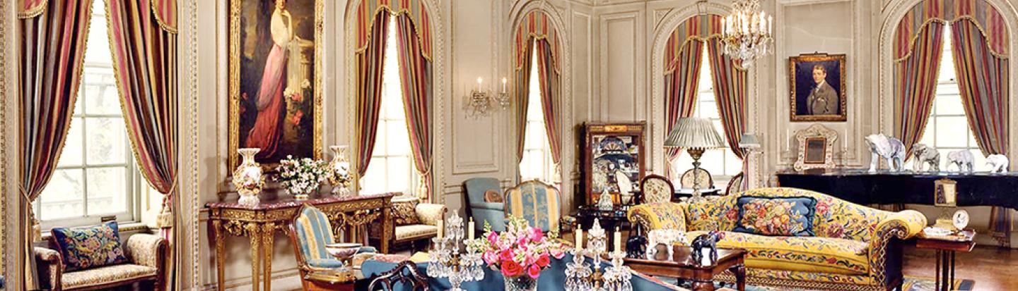 Ornate room at Ardrossan Estate