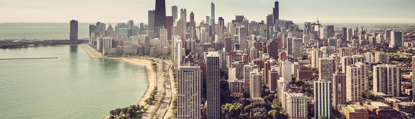 event-chicago-family-history-refresh-7-2022 .jpg Chicago skyline