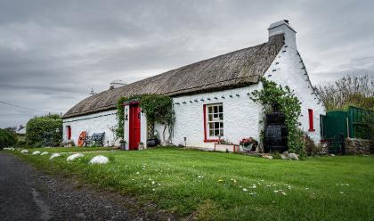 Finding Irish Origins Irish cottage